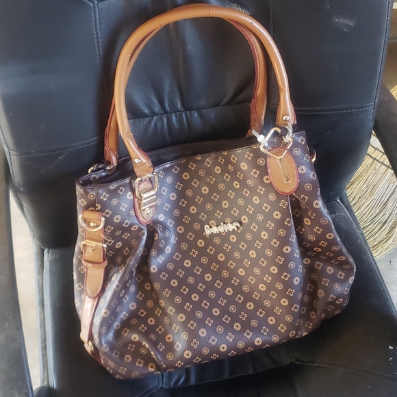 Purse - Picture 4 of 4